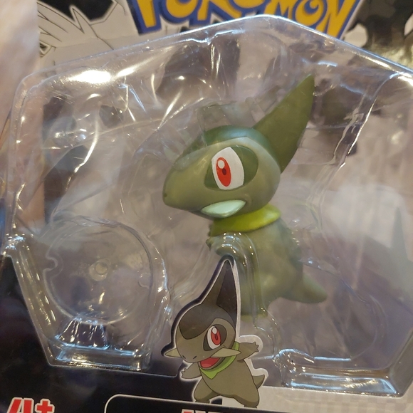 Pokemon Axew Toy Figurine NIB 2011 Jakks Pacific - Picture 4 of 8
